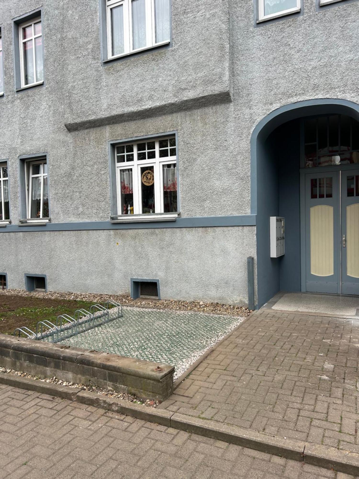 נאומבורג Schoene Neue 4 Zimmer Wohnung Mit Sued-Balkon Bis 8 Personen מראה חיצוני תמונה